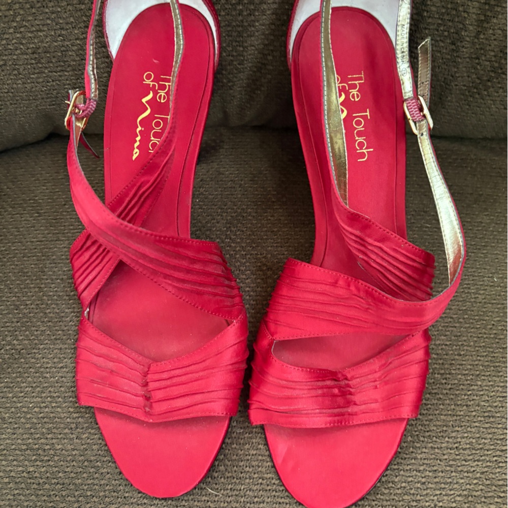 Touch of Nina Scarlet Strappy Heels